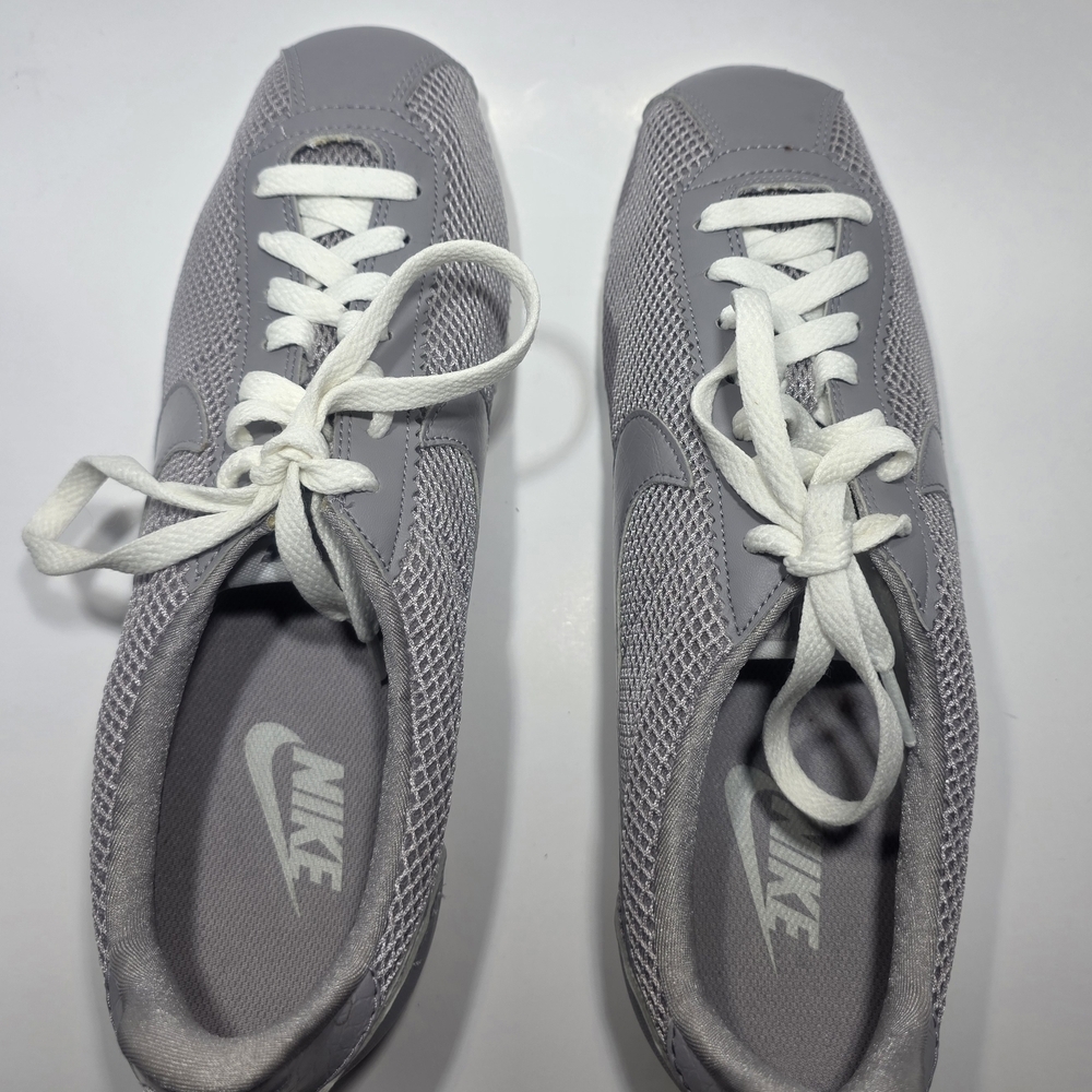 Nike Cortez Grey Mesh Sneakers Women’s Size 10.5 White Laces Excellent Condition